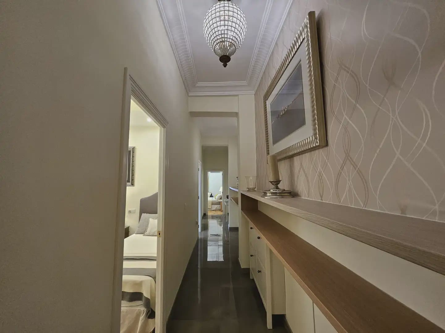 3 makuuhuone Asunto vuokrattavana paikassa Valencia kaupunki - 2 400 € (Ref: 9897807)