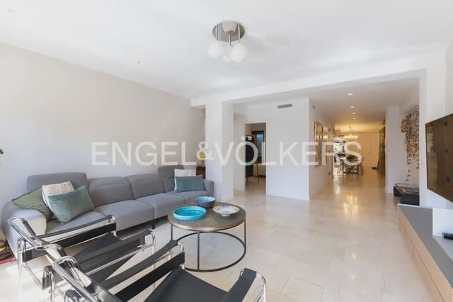 Appartement de 2 chambres à louer à El Botanic, Valence ville - 3 300 € (Ref: 9897808)