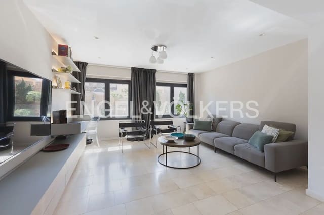 Appartement de 2 chambres à louer à El Botanic, Valence ville - 3 300 € (Ref: 9897808)