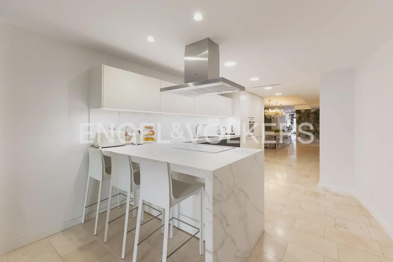 2 Zimmer Wohnung zu vermieten in Valencia Stadt - 3.300 € (Ref: 9897808)