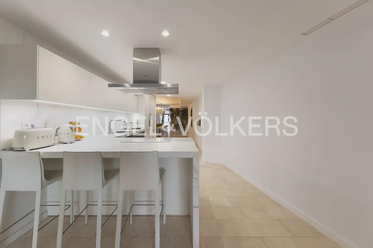 2 Zimmer Wohnung zu vermieten in Valencia Stadt - 3.300 € (Ref: 9897808)