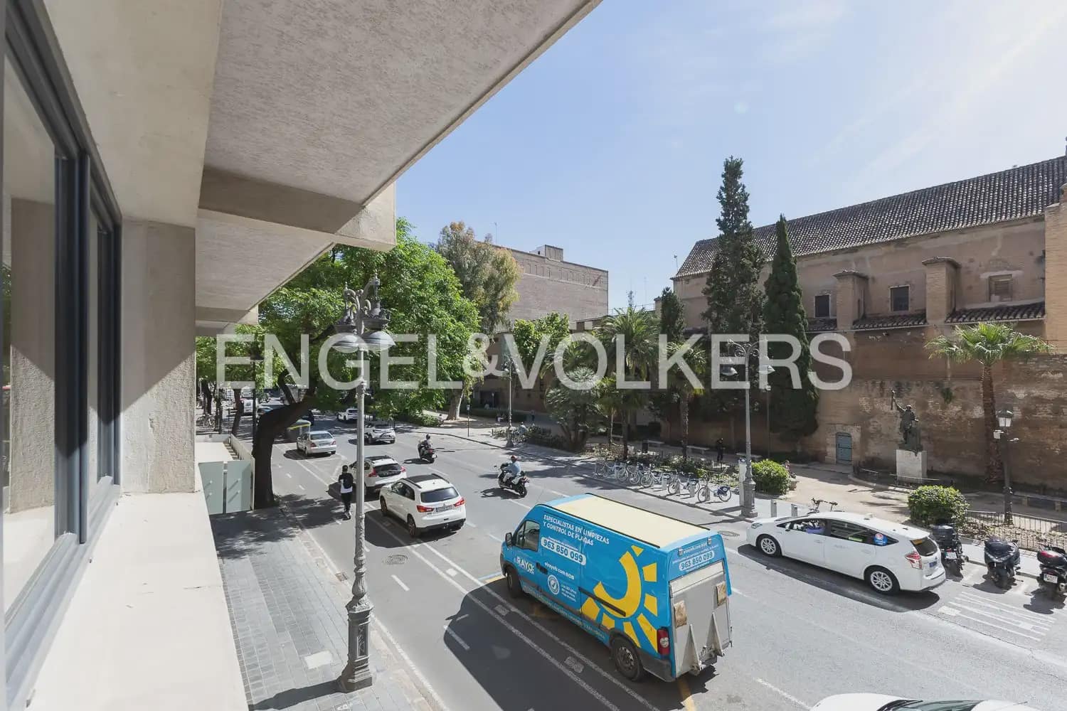 2 Zimmer Wohnung zu vermieten in Valencia Stadt - 3.300 € (Ref: 9897808)