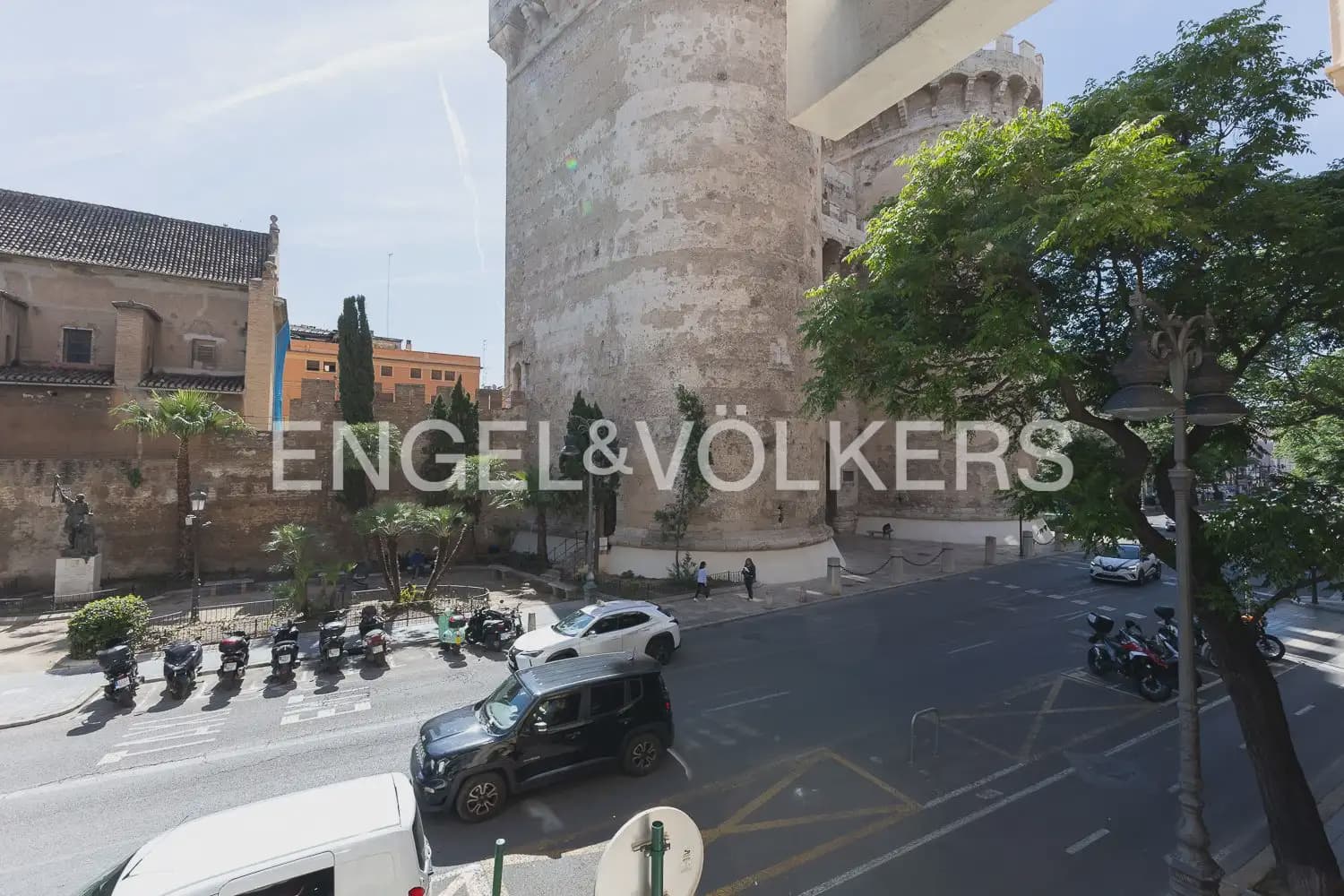 2 Zimmer Wohnung zu vermieten in Valencia Stadt - 3.300 € (Ref: 9897808)