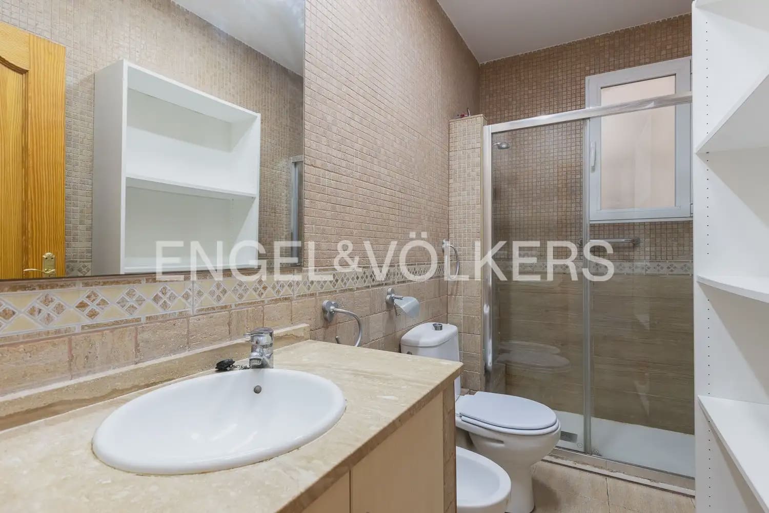 4 sypialnia Mieszkanie do wynajęcia w Miasto Walencja - 1 500 € (Ref: 9897809)