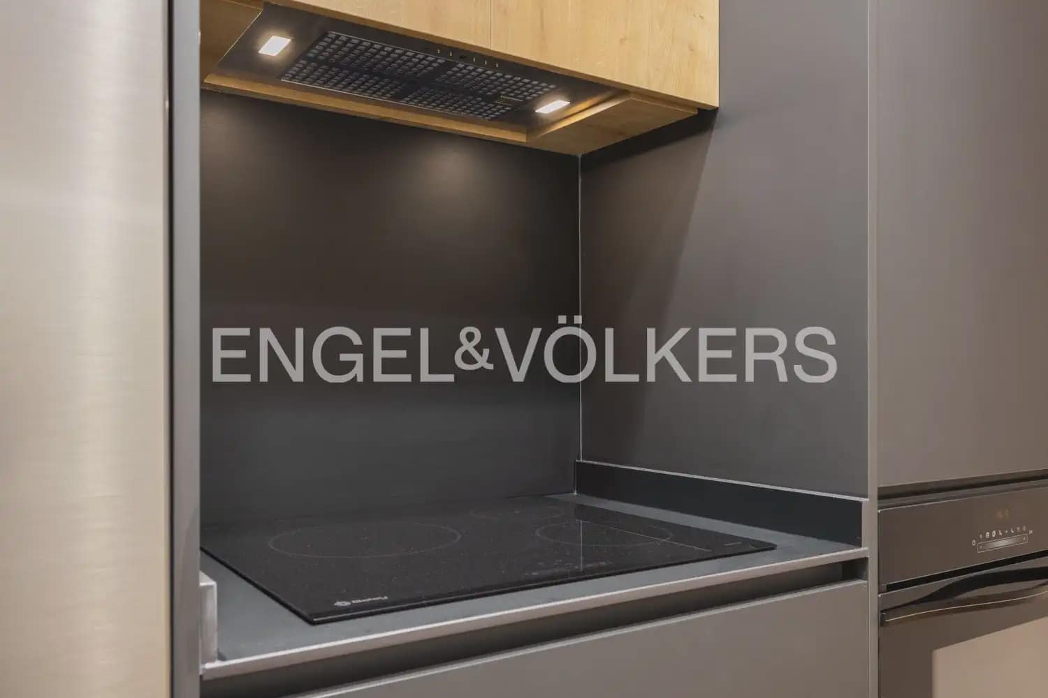 Appartement de 1 chambre à louer à Valence ville - 1 500 € (Ref: 9897810)