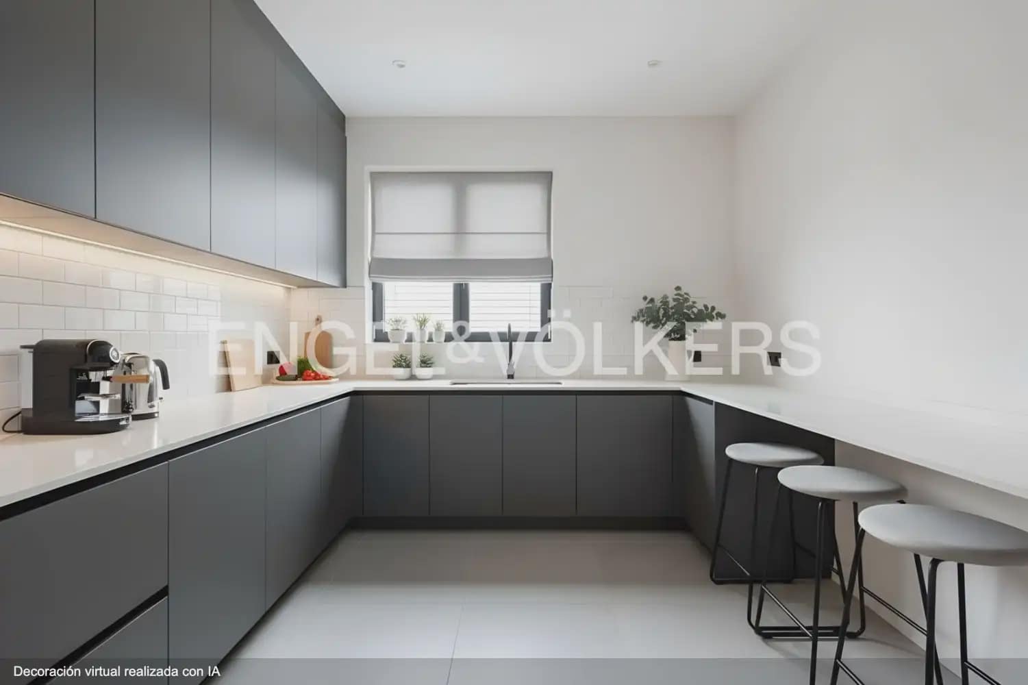 4 soveværelse Lejlighed til salg i Valencia by - € 250.000 (Ref: 9897812)
