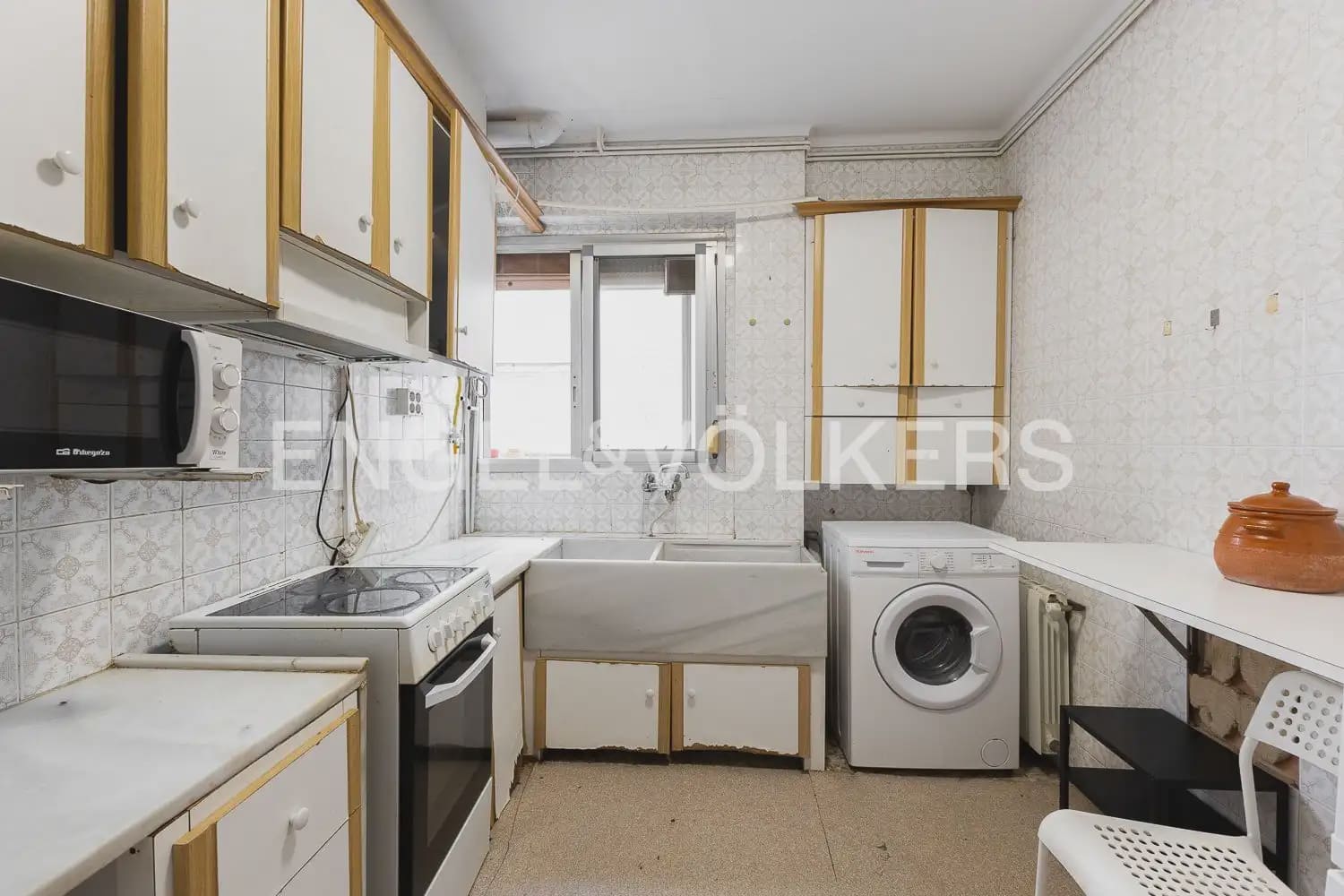 4 soveværelse Lejlighed til salg i Valencia by - € 250.000 (Ref: 9897812)