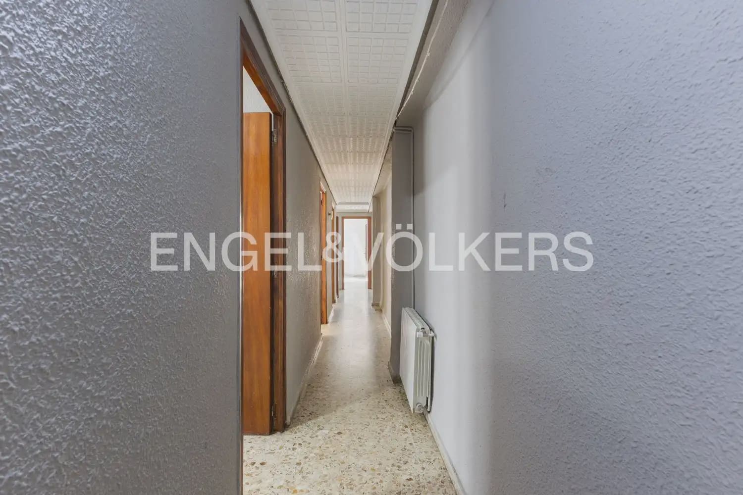 4 soveværelse Lejlighed til salg i Valencia by - € 250.000 (Ref: 9897812)