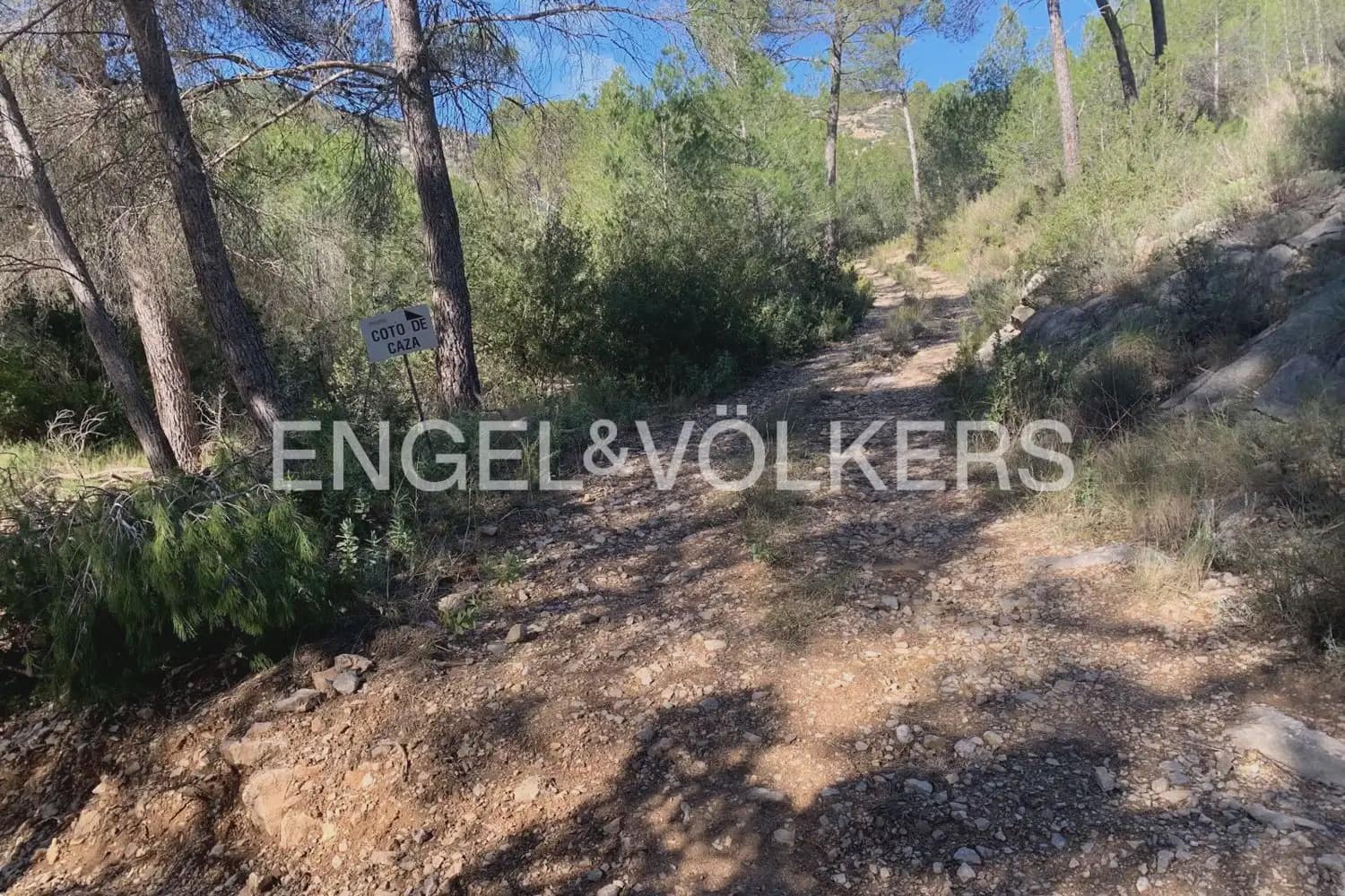 Building Plot for sale in Chelva - € 255,000 (Ref: 9897813)