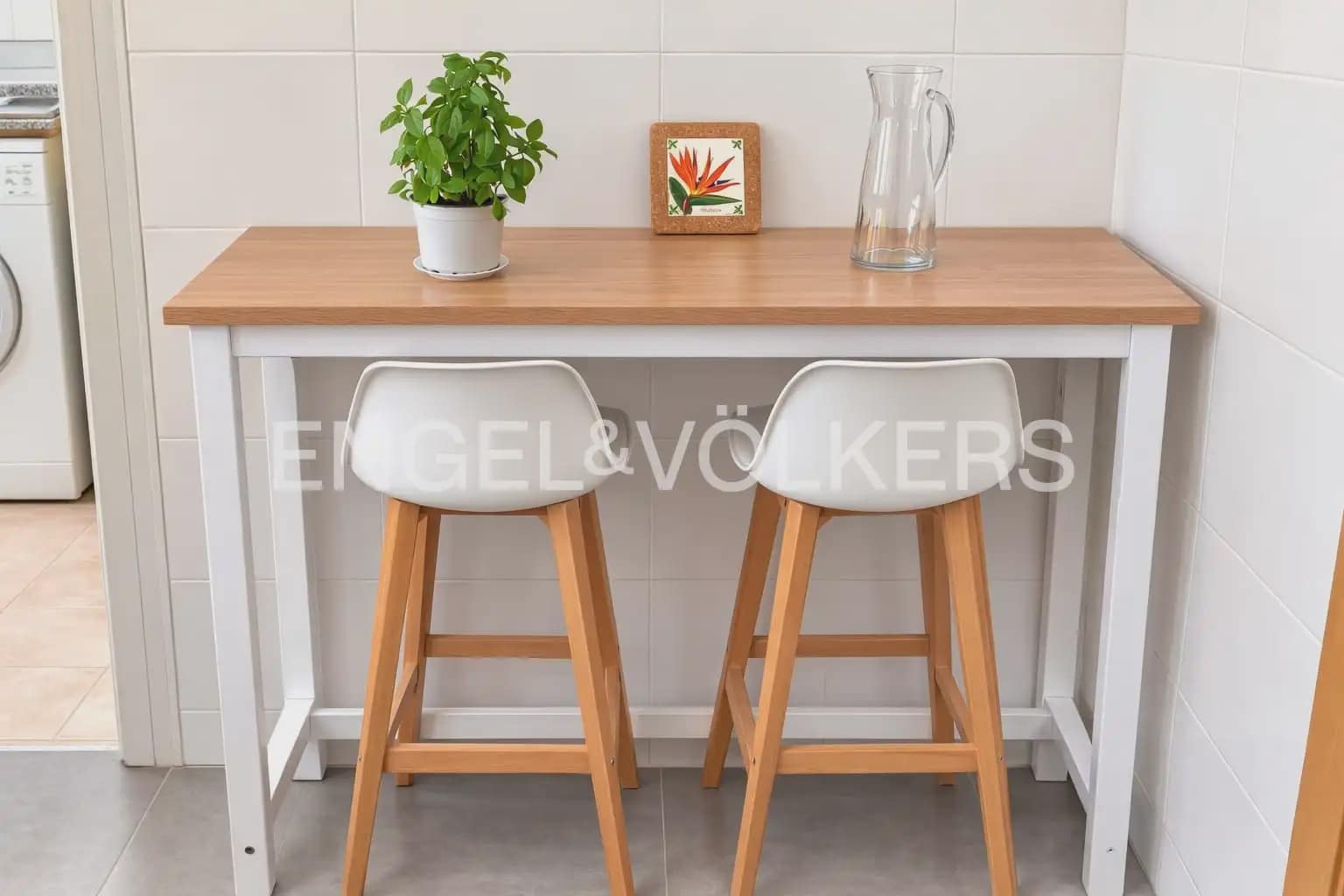Piso de 3 habitaciones en València ciudad en alquiler - 1.950 € (Ref: 9897814)