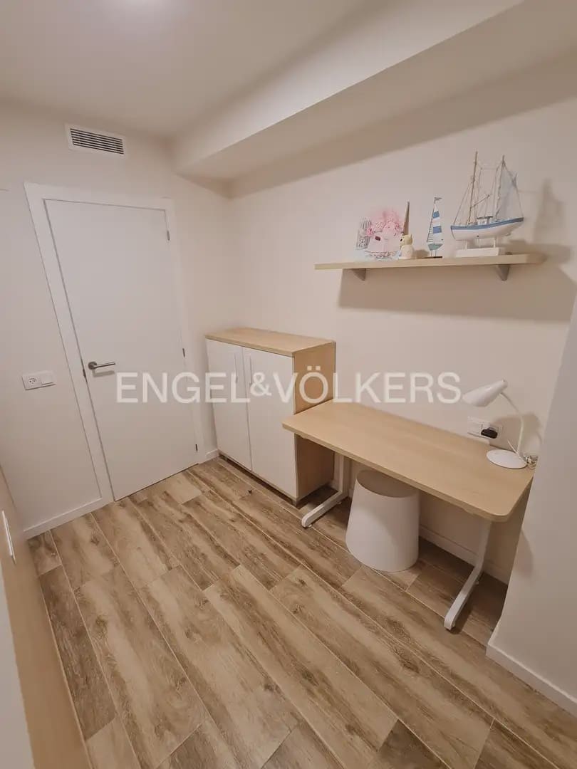 Piso de 3 habitaciones en Alboraya / Alboraia en alquiler con piscina garaje - 2.300 € (Ref: 9897815)