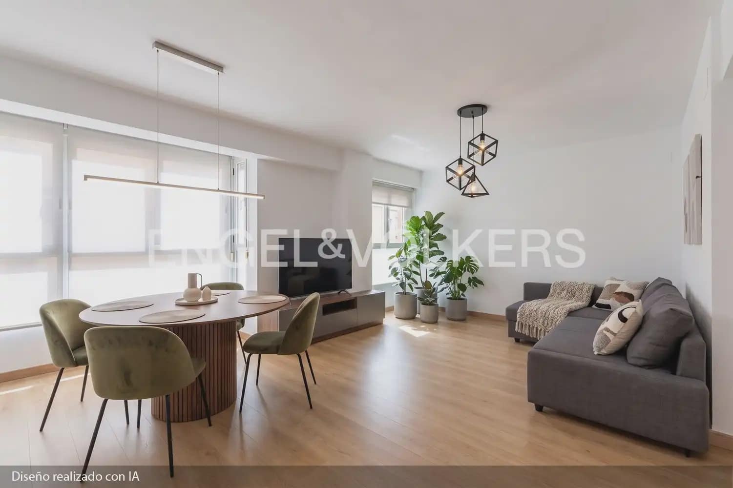 2 bedroom Flat for sale in Valencia city - € 370,000 (Ref: 9897816)
