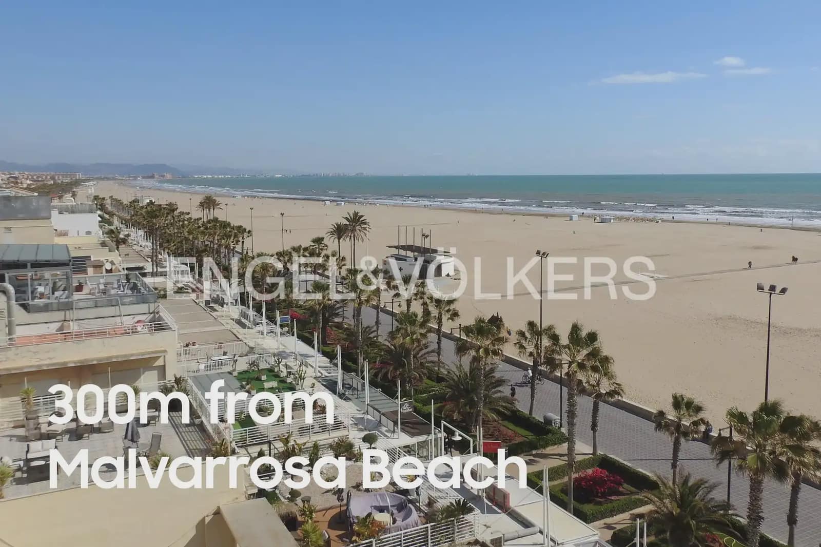 4 slaapkamer Flat te huur in Valencia stad - € 2.000 (Ref: 9897817)