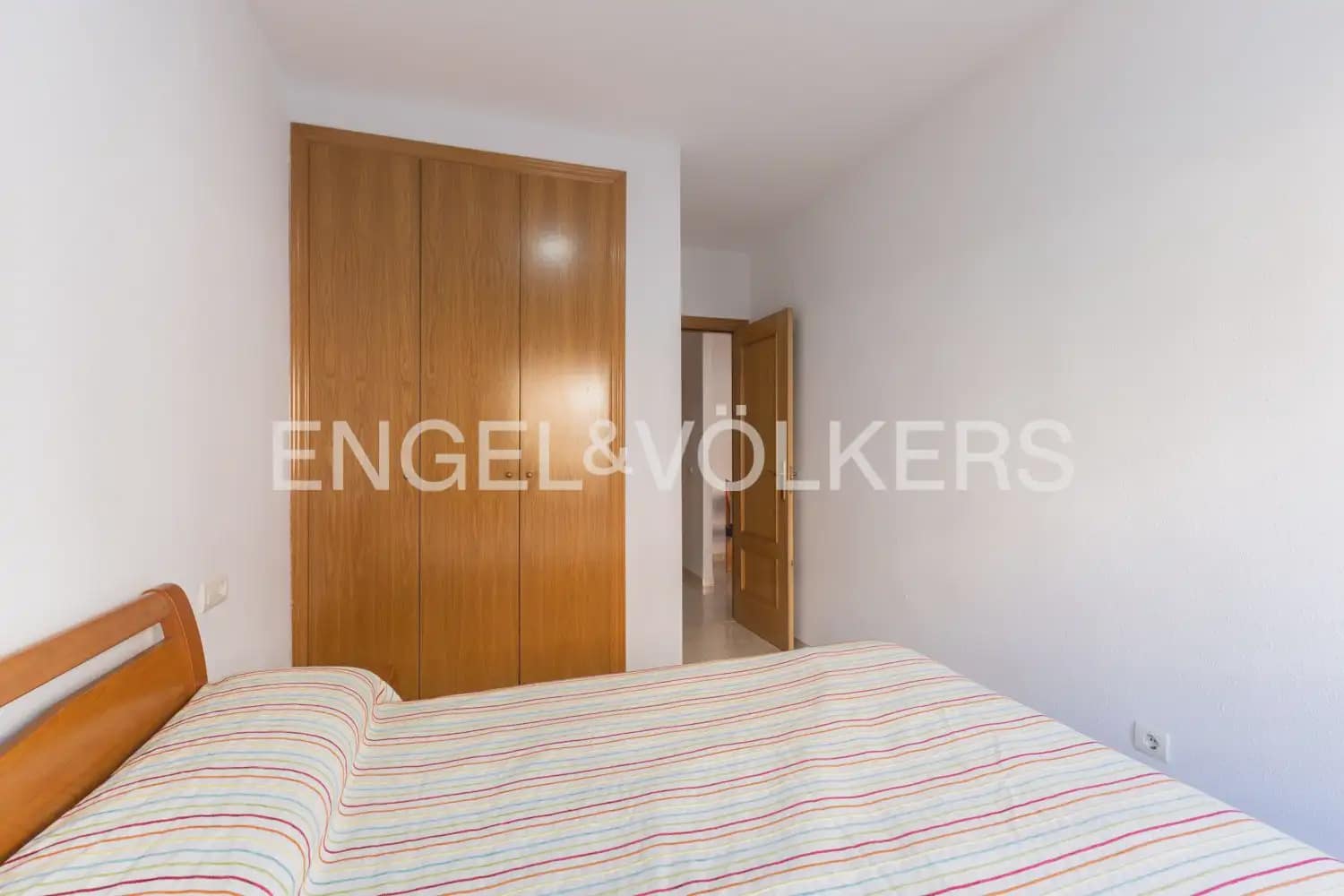 Piso de 2 habitaciones en Oropesa  en venta con piscina garaje - 160.000 € (Ref: 9897819)