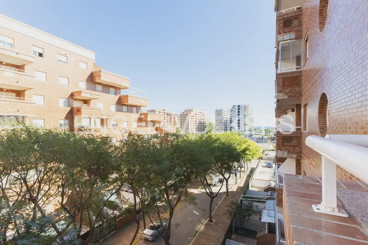 Piso de 2 habitaciones en Oropesa  en venta con piscina garaje - 160.000 € (Ref: 9897819)