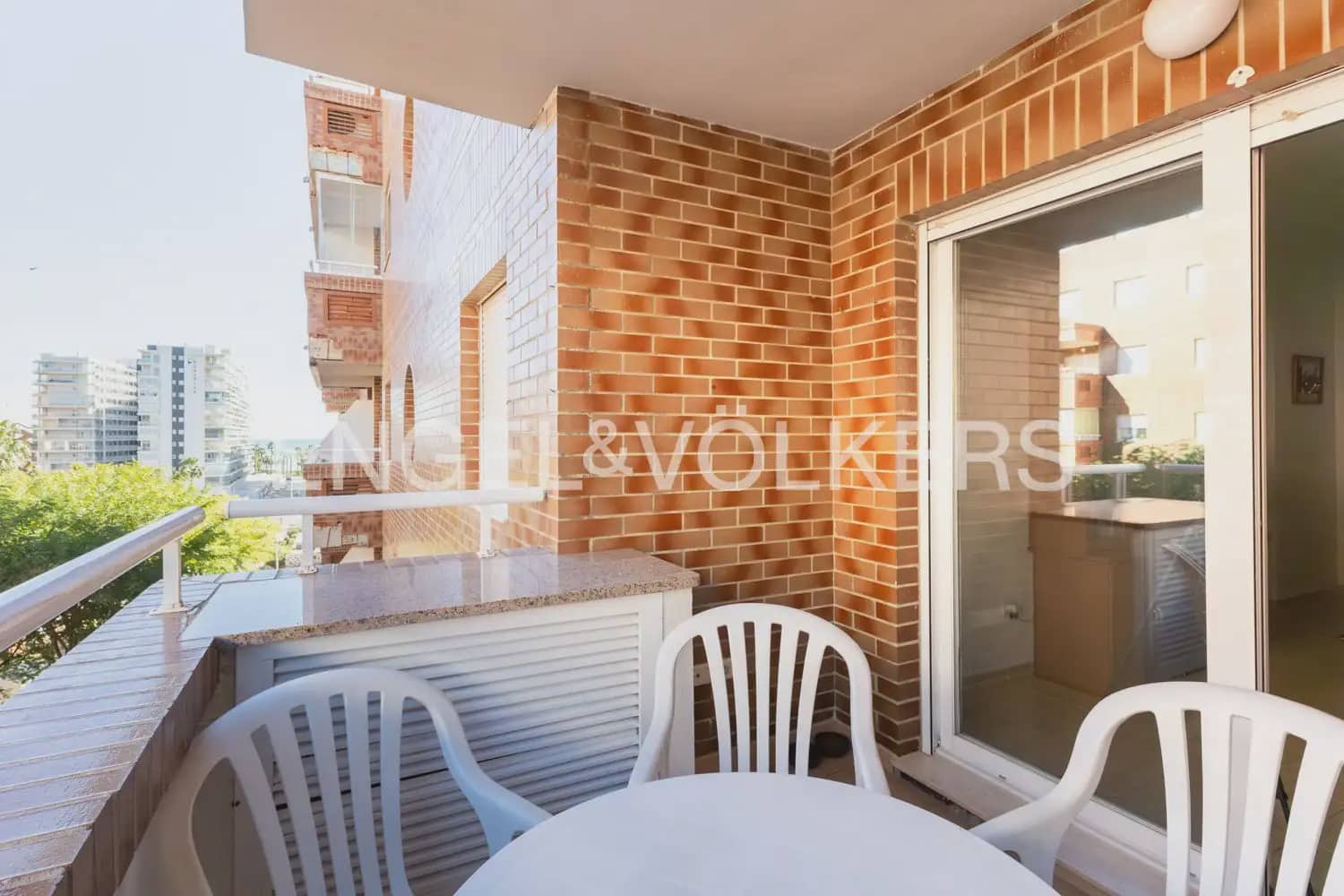 Piso de 2 habitaciones en Oropesa  en venta con piscina garaje - 160.000 € (Ref: 9897819)
