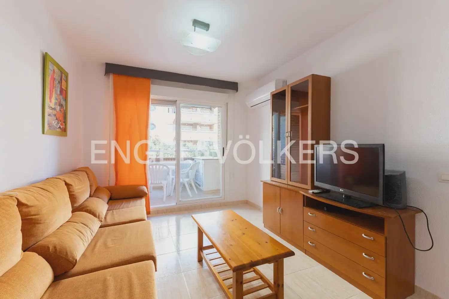 Piso de 2 habitaciones en Oropesa  en venta con piscina garaje - 160.000 € (Ref: 9897819)