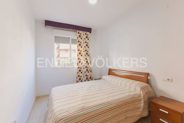 2 bedroom Flat for sale in Oropesa  with pool garage - € 160,000 (Ref: 9897819)