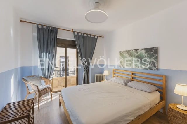 2 slaapkamer Flat te huur in Cabanyal-Canyamelar, Valencia stad - € 1.500 (Ref: 9897824)