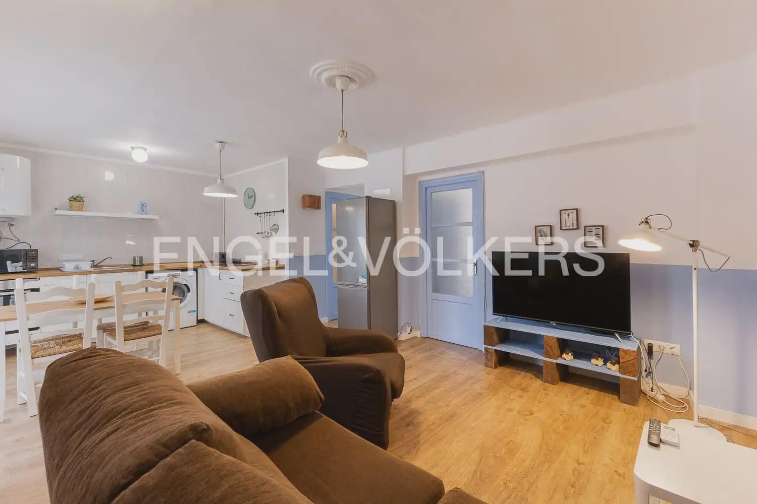 2 bedroom Flat for rent in Valencia city - € 1,500 (Ref: 9897824)