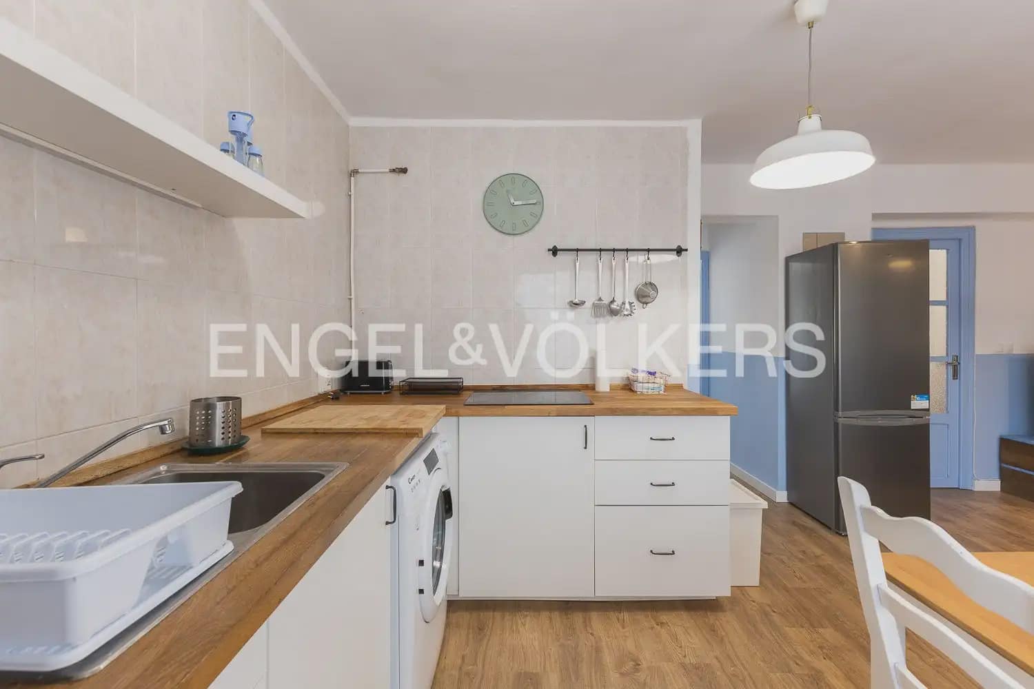 2 bedroom Flat for rent in Valencia city - € 1,500 (Ref: 9897824)