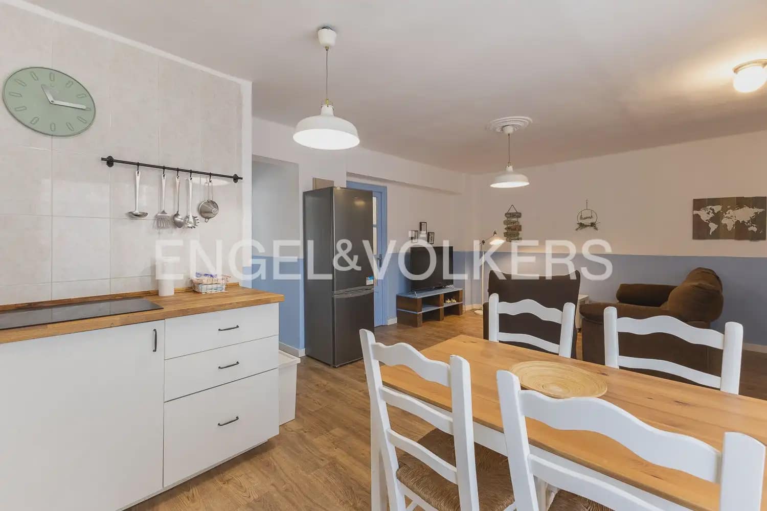 2 bedroom Flat for rent in Valencia city - € 1,500 (Ref: 9897824)
