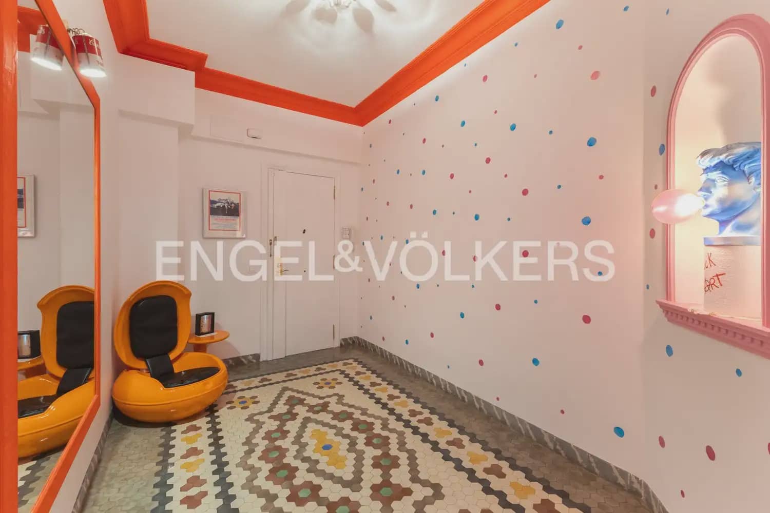 2 makuuhuone Asunto vuokrattavana paikassa Valencia kaupunki - 2 200 € (Ref: 9897826)