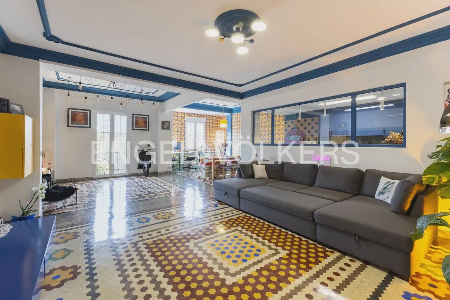 2 makuuhuone Asunto vuokrattavana paikassa Valencia kaupunki - 2 200 € (Ref: 9897826)