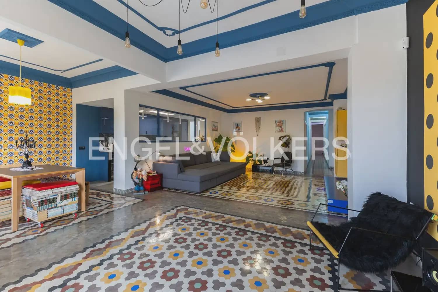 2 makuuhuone Asunto vuokrattavana paikassa Valencia kaupunki - 2 200 € (Ref: 9897826)