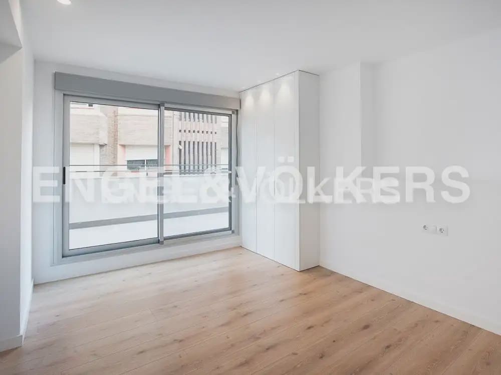 Piso de 4 habitaciones en Castelló de la Plana en venta con garaje - 360.000 € (Ref: 9897827)