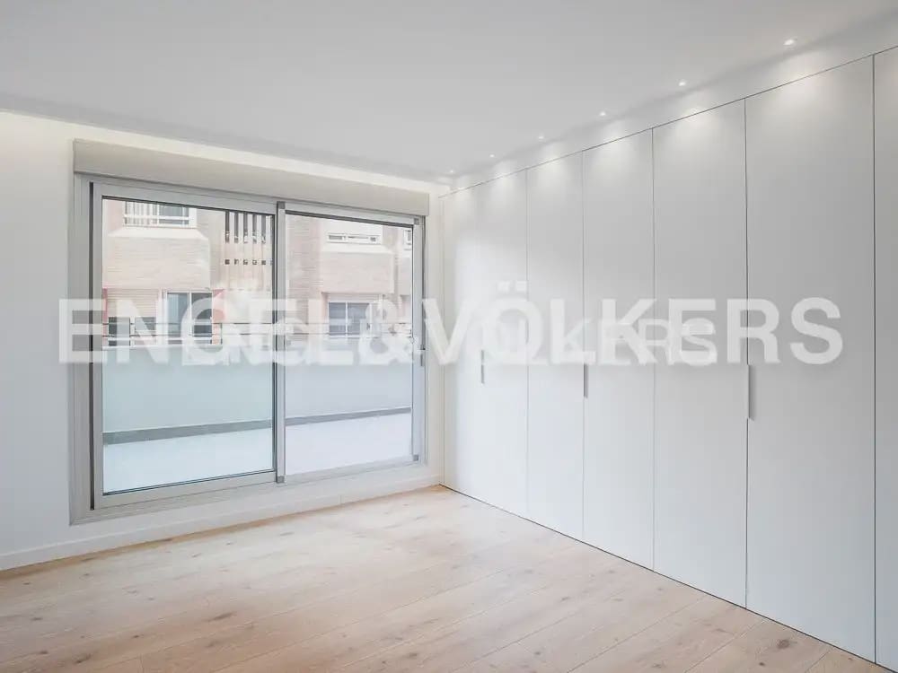 Piso de 4 habitaciones en Castelló de la Plana en venta con garaje - 360.000 € (Ref: 9897827)