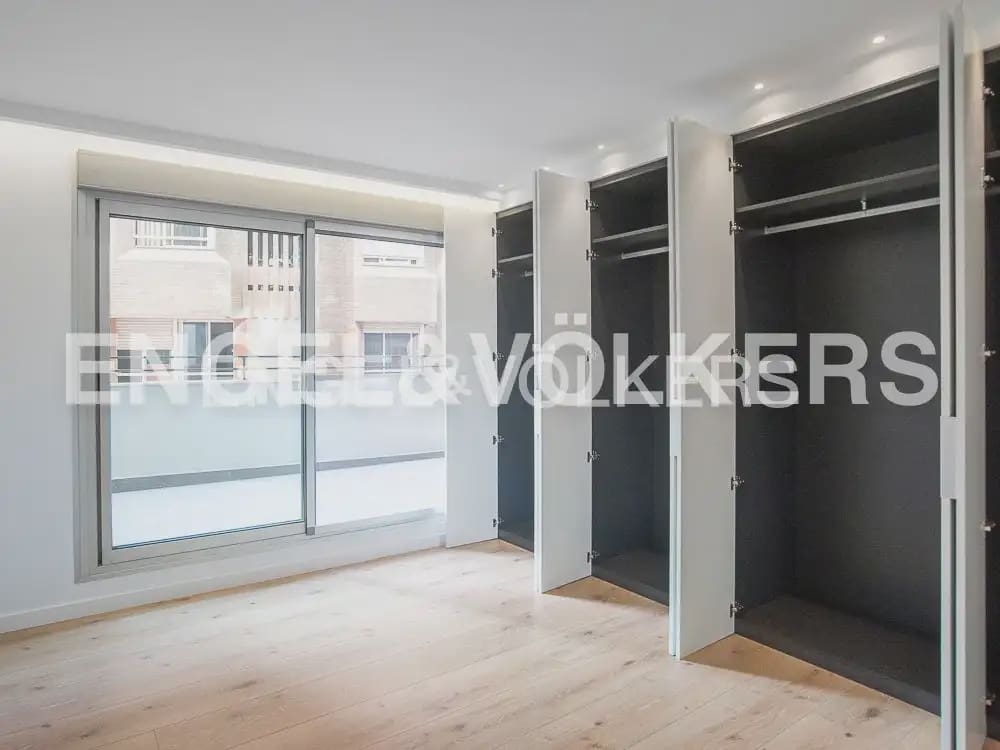 Piso de 4 habitaciones en Castelló de la Plana en venta con garaje - 360.000 € (Ref: 9897827)