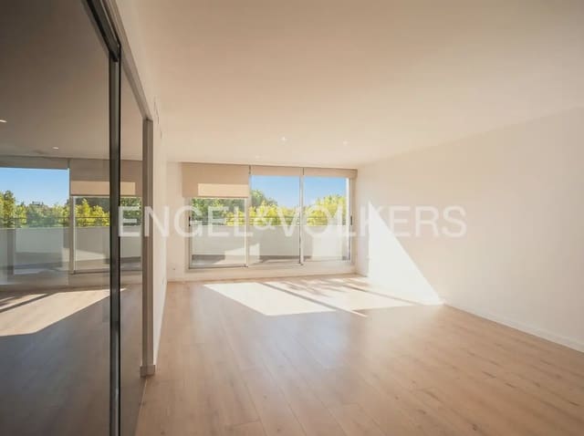 Piso de 4 habitaciones en Centro, Castelló de la Plana en venta con garaje - 360.000 € (Ref: 9897827)