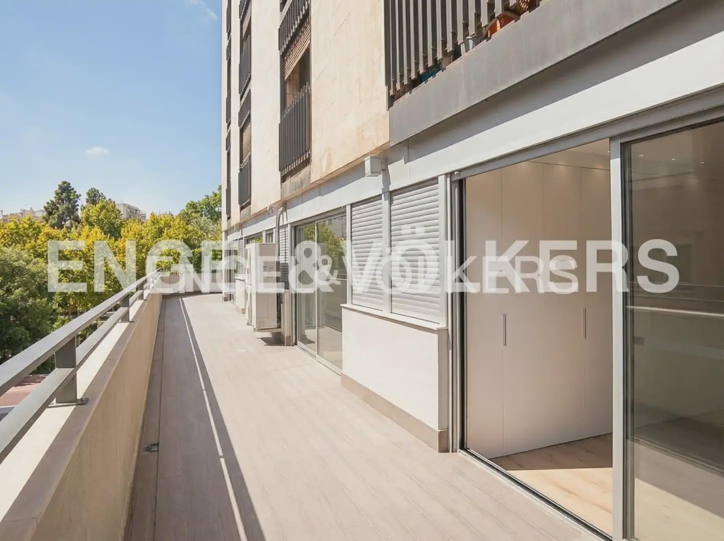 Piso de 4 habitaciones en Castelló de la Plana en venta con garaje - 360.000 € (Ref: 9897827)