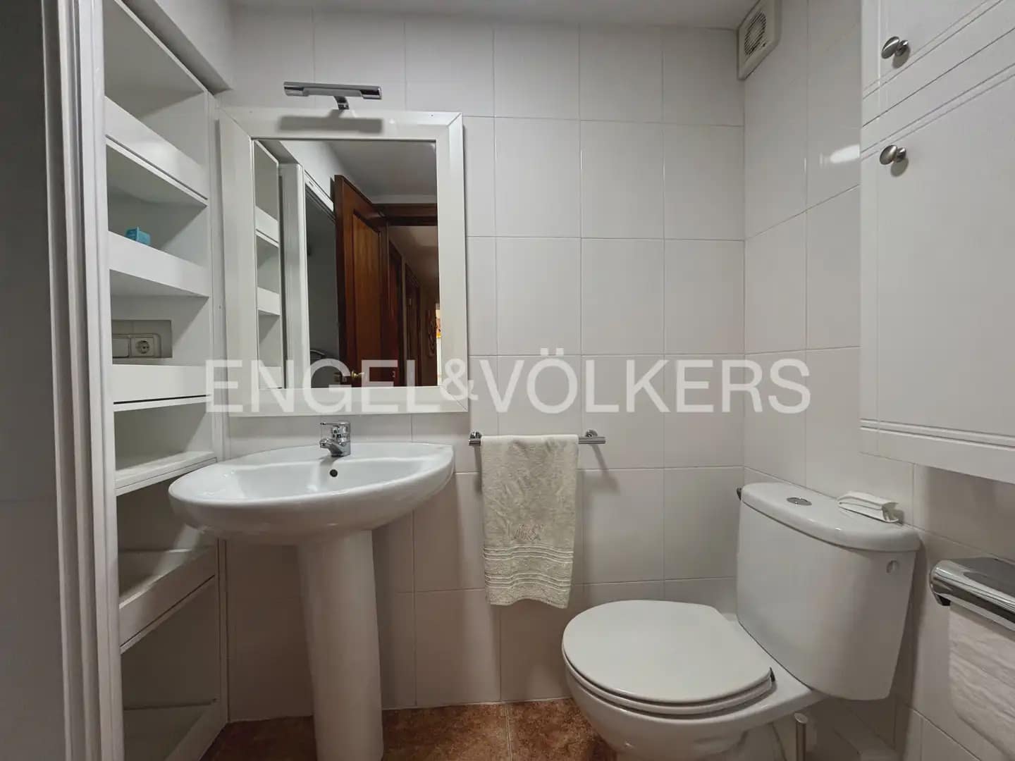 2 sypialnia Mieszkanie do wynajęcia w Miasto Walencja - 1 500 € (Ref: 9897828)