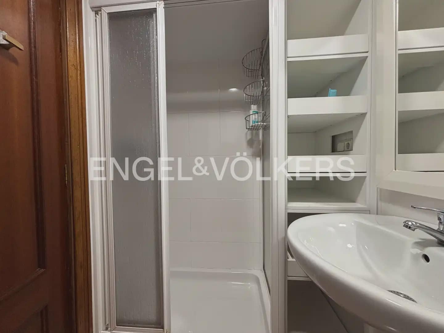 2 sypialnia Mieszkanie do wynajęcia w Miasto Walencja - 1 500 € (Ref: 9897828)
