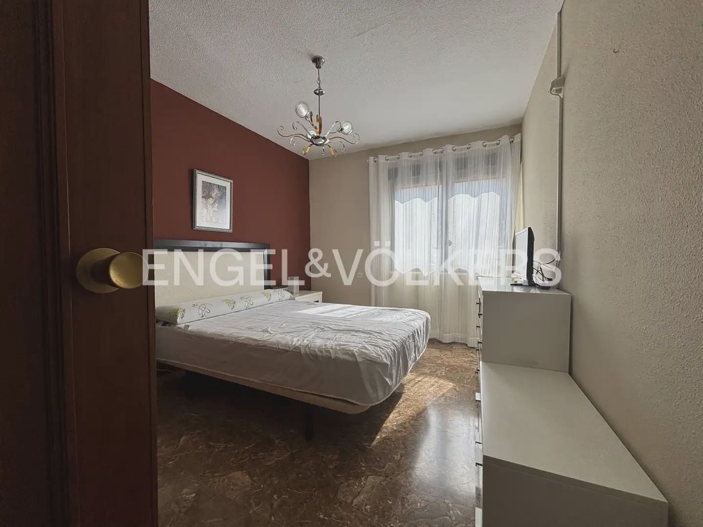 2 sypialnia Mieszkanie do wynajęcia w Miasto Walencja - 1 500 € (Ref: 9897828)