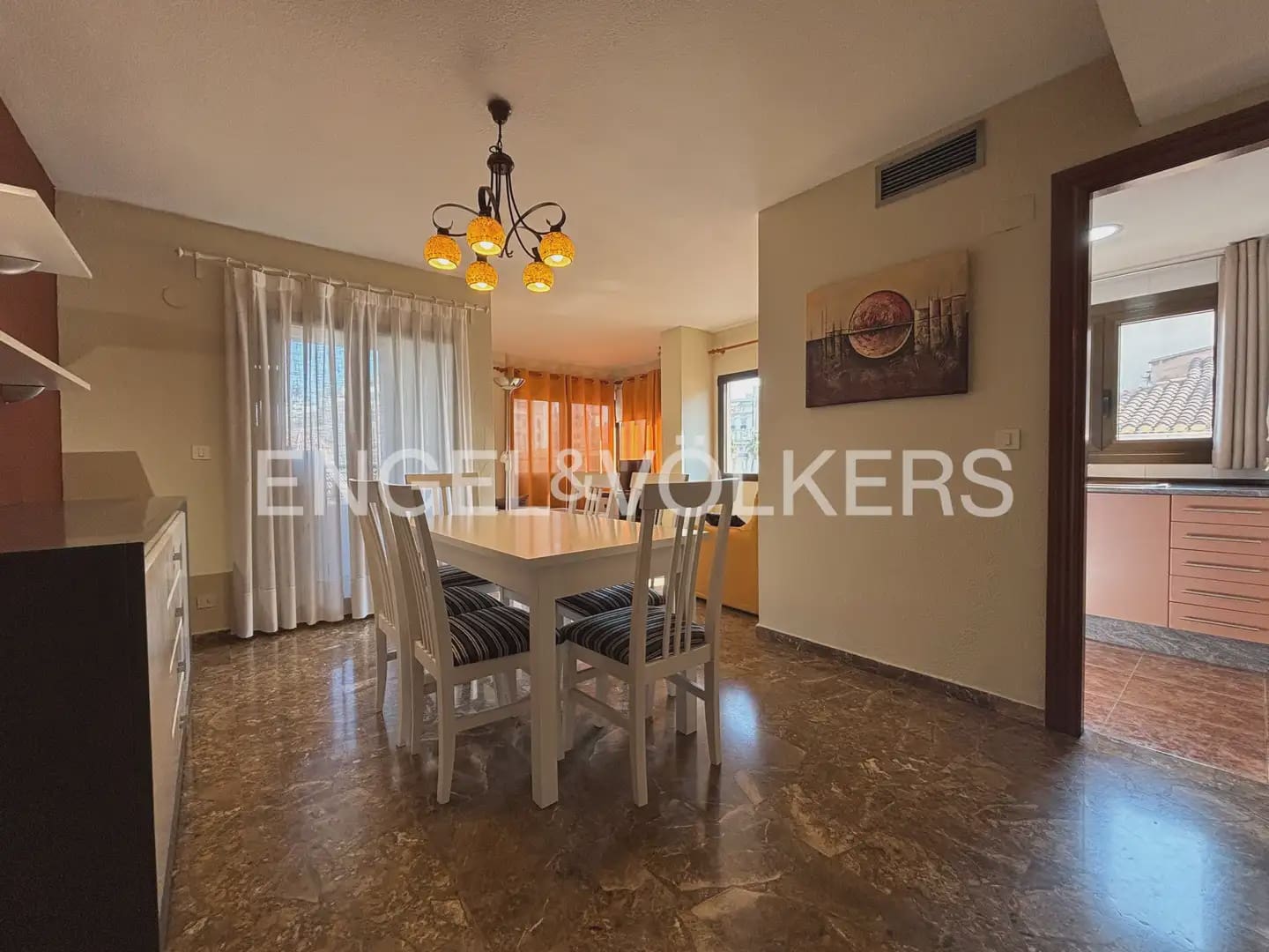 2 sypialnia Mieszkanie do wynajęcia w Miasto Walencja - 1 500 € (Ref: 9897828)
