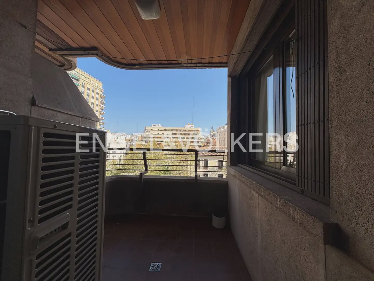 2 sypialnia Mieszkanie do wynajęcia w Miasto Walencja - 1 500 € (Ref: 9897828)
