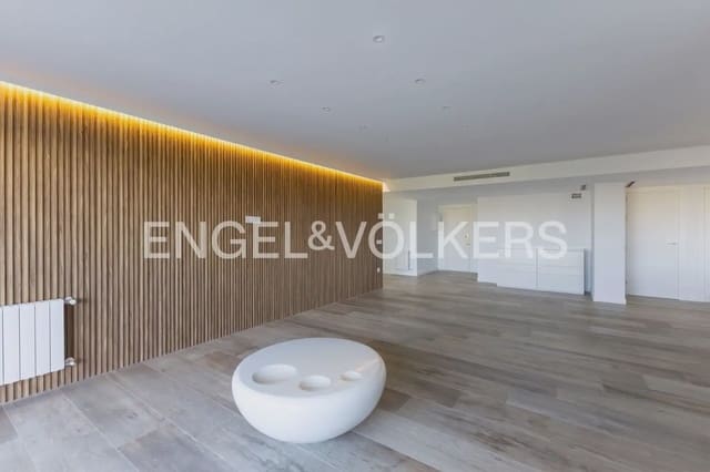 5 slaapkamer Flat te huur in Exposicio, Valencia stad met garage - € 5.000 (Ref: 9897829)