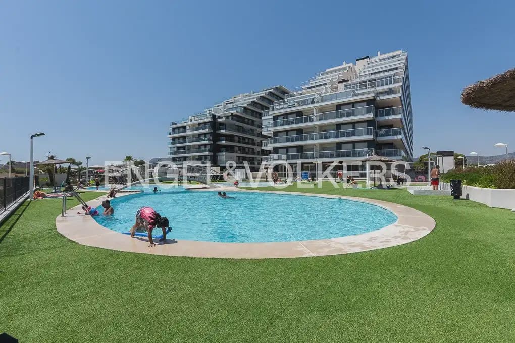 2 bedroom Flat for sale in Cabanes with pool garage - € 280,000 (Ref: 9897830)