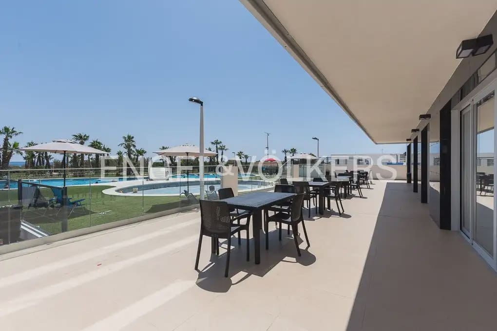 2 bedroom Flat for sale in Cabanes with pool garage - € 280,000 (Ref: 9897830)