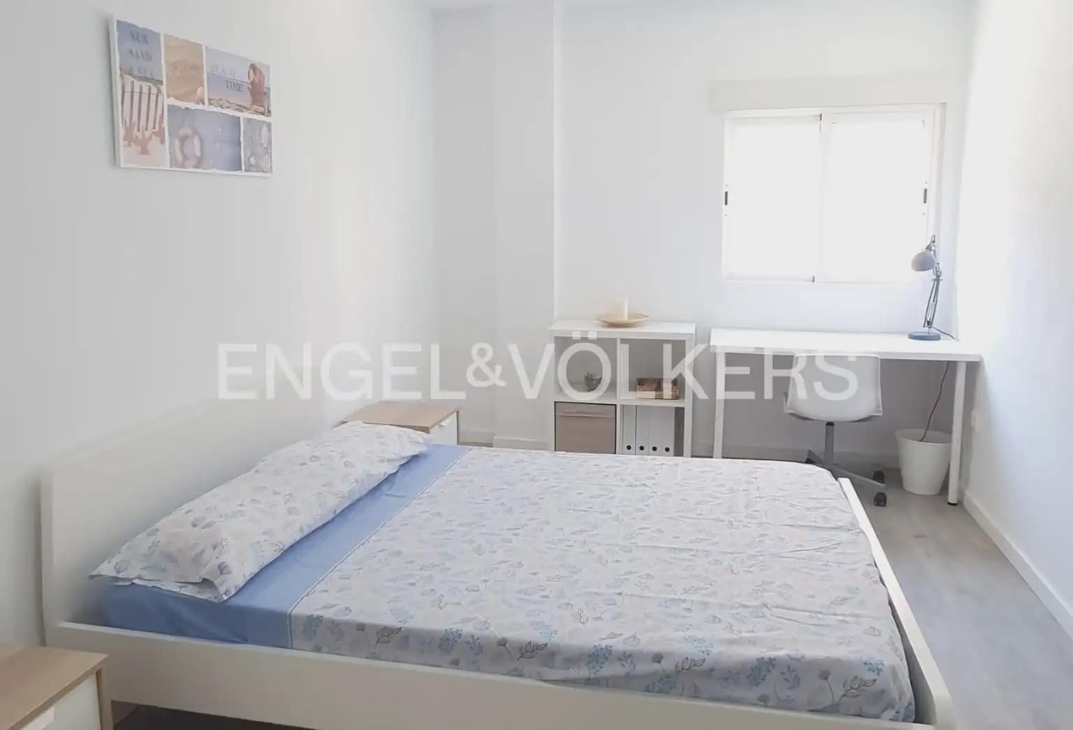 4 quarto Apartamento para arrendar em Valencia cidade - 2 000 € (Ref: 9897831)