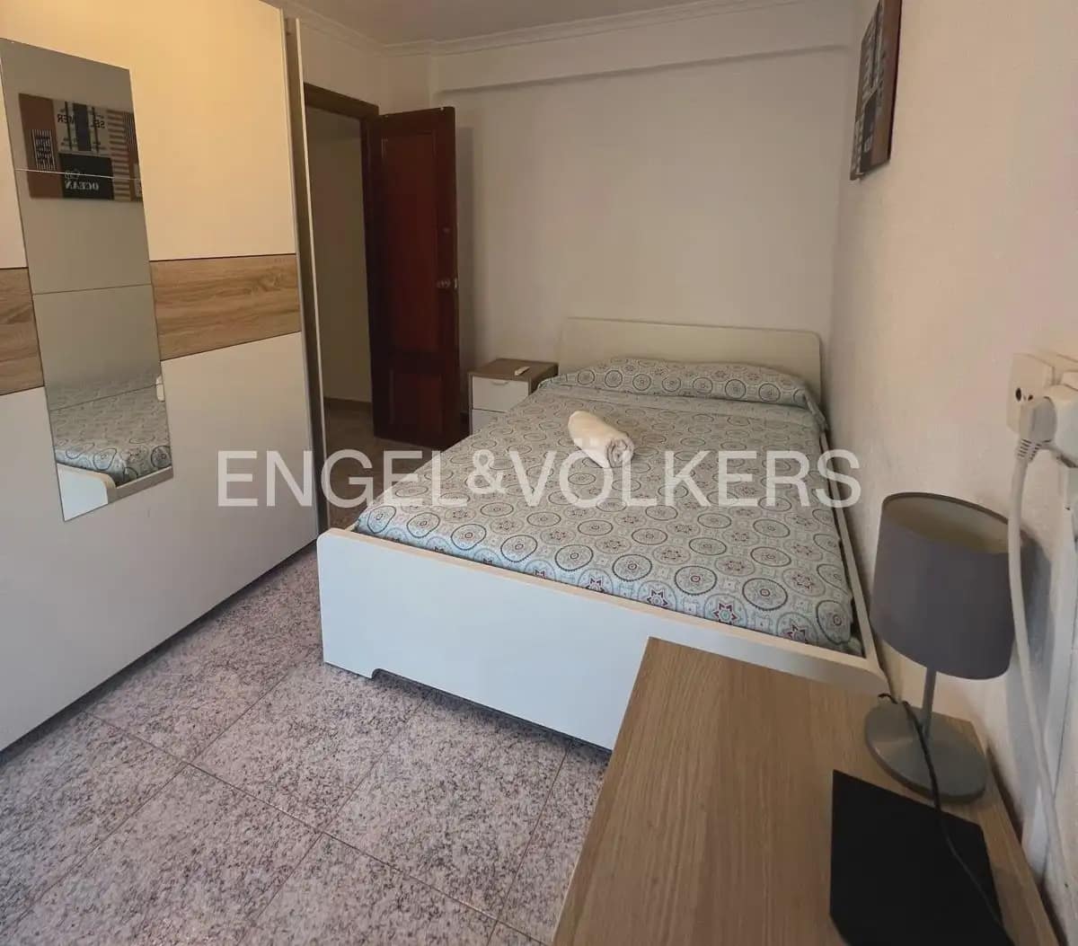 3 bedroom Flat for rent in Valencia city - € 1,600 (Ref: 9897832)