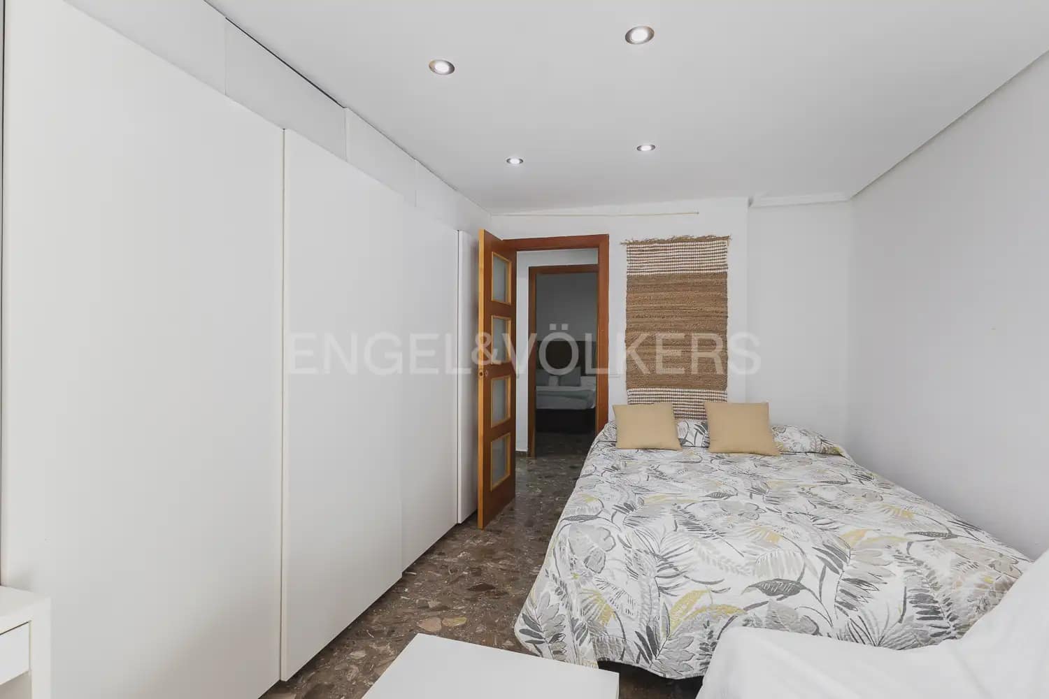 Appartement de 4 chambres à louer à Valence ville - 1 475 € (Ref: 9897836)