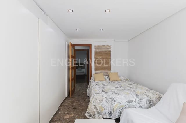 4 makuuhuone Asunto vuokrattavana paikassa La Malva-Rosa, Valencia kaupunki - 1 475 € (Ref: 9897836)