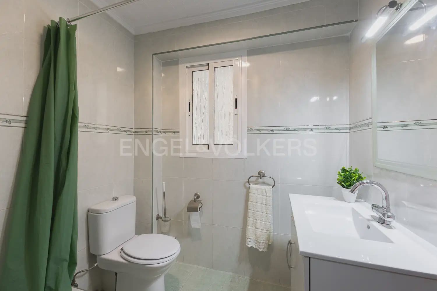 Appartement de 4 chambres à louer à Valence ville - 1 475 € (Ref: 9897836)