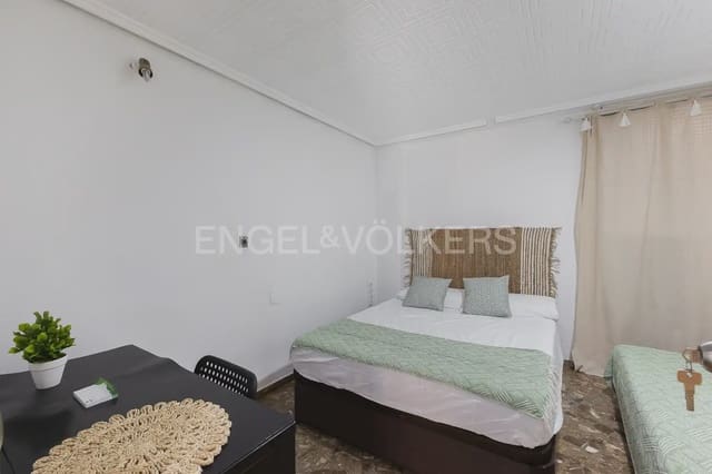 4 makuuhuone Asunto vuokrattavana paikassa La Malva-Rosa, Valencia kaupunki - 1 475 € (Ref: 9897836)