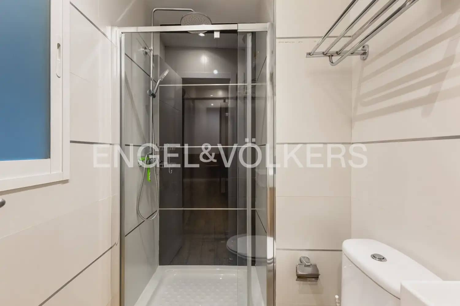1 sypialnia Mieszkanie do wynajęcia w Miasto Walencja - 1 300 € (Ref: 9897837)