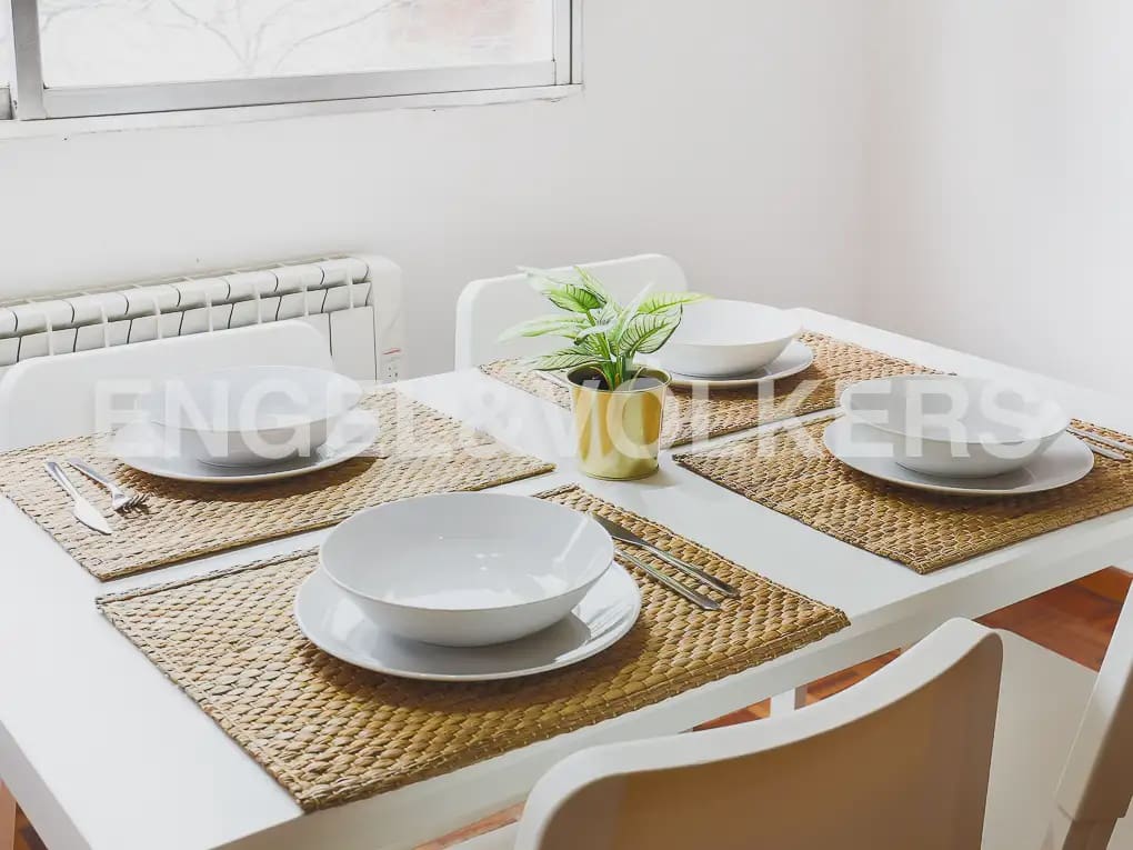 3 quarto Apartamento para arrendar em Valencia cidade - 1 800 € (Ref: 9897838)